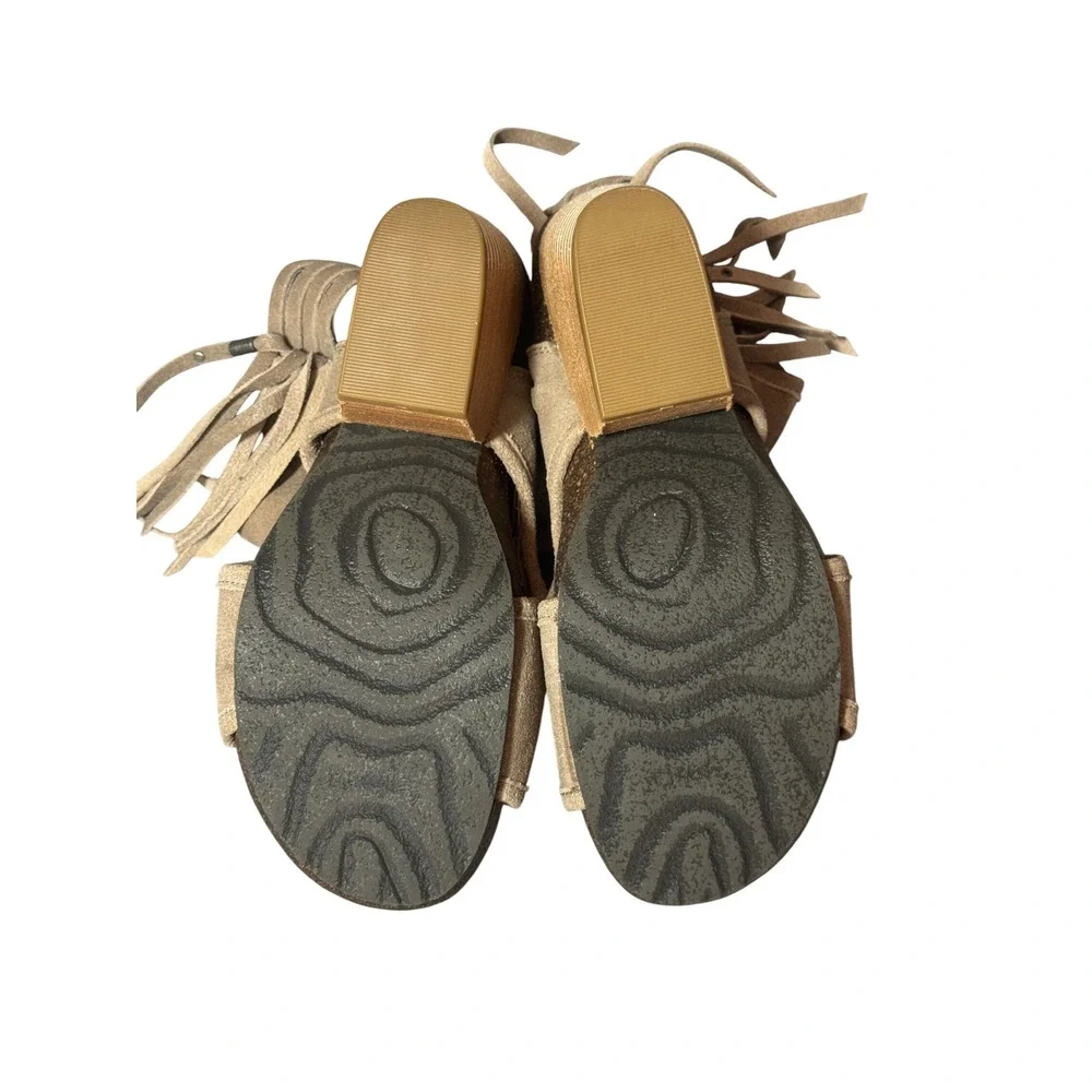 NWOT OTBT Nomadic Taupe Leather Fringe Peep Toe Wedge Booties W 7M Boho Sandals - Picture 8 of 8